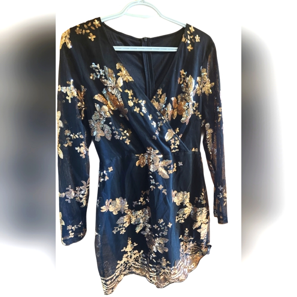 Size large dress, black with gold sequins